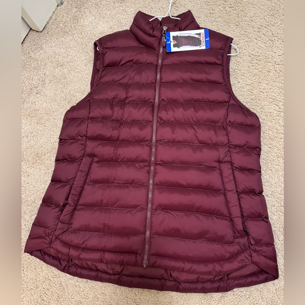 32 Degrees Maroon Quilted Vest